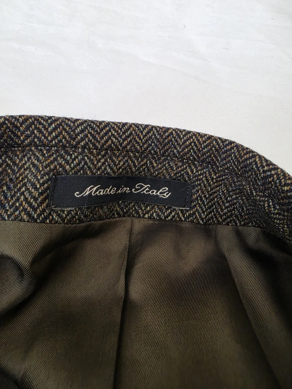 Classic Men's Gray Herringbone Blazer 100% Wool Made In ITALY.